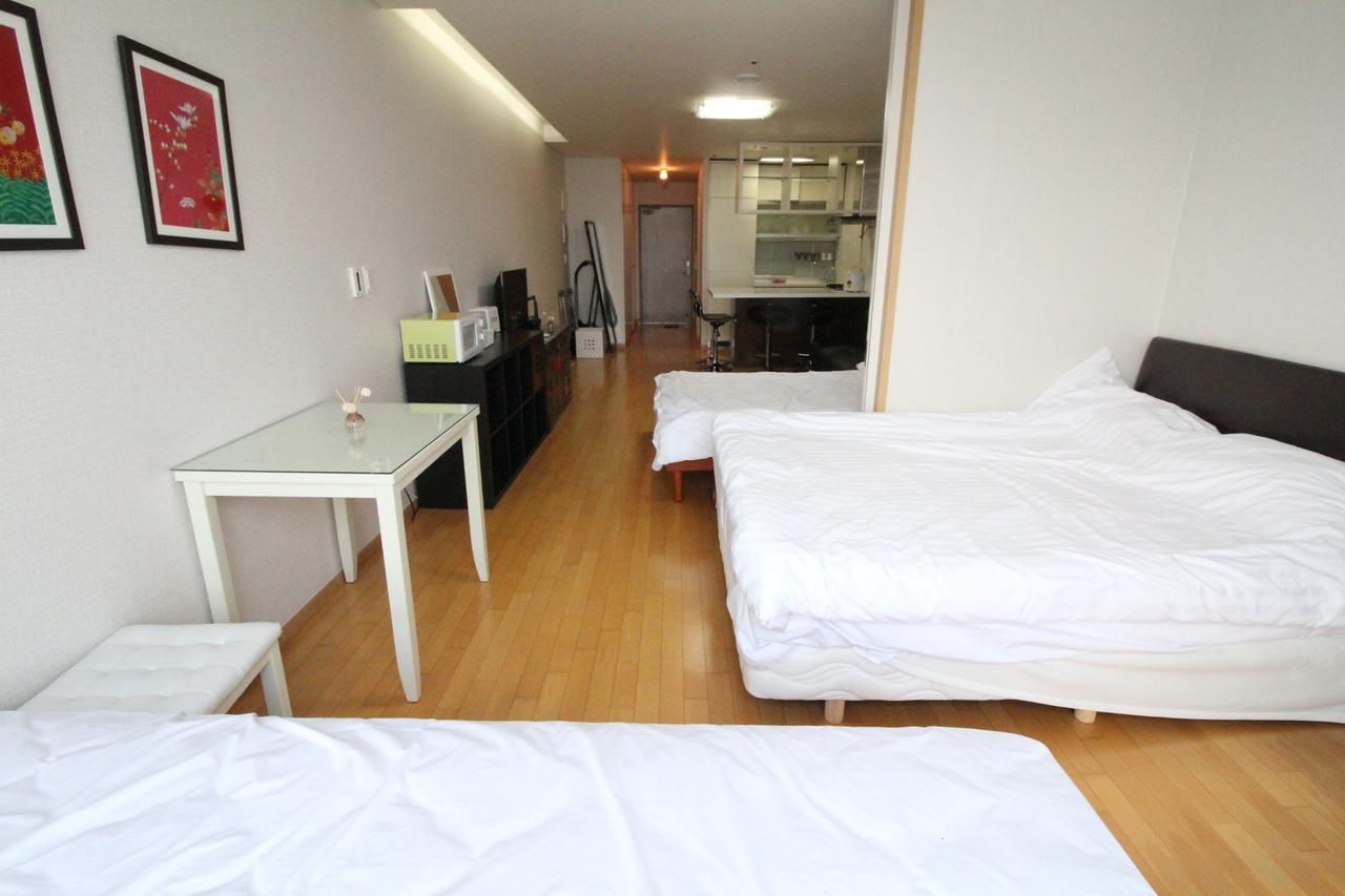 Gangnam Galaxy Lux Apt Gwacheon Екстер'єр фото